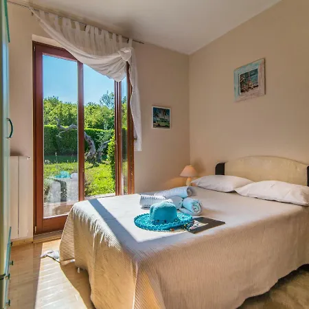 Nyaraló Holiday Maklavun Kanfanar